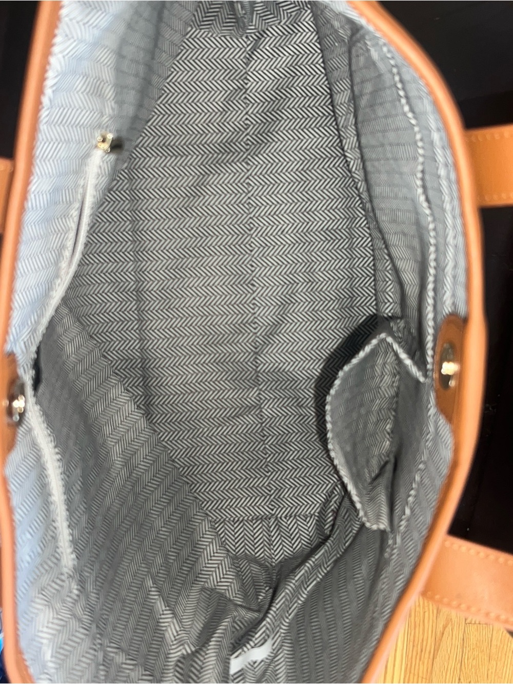 Threaded Pear Kira Tote Bag View 6